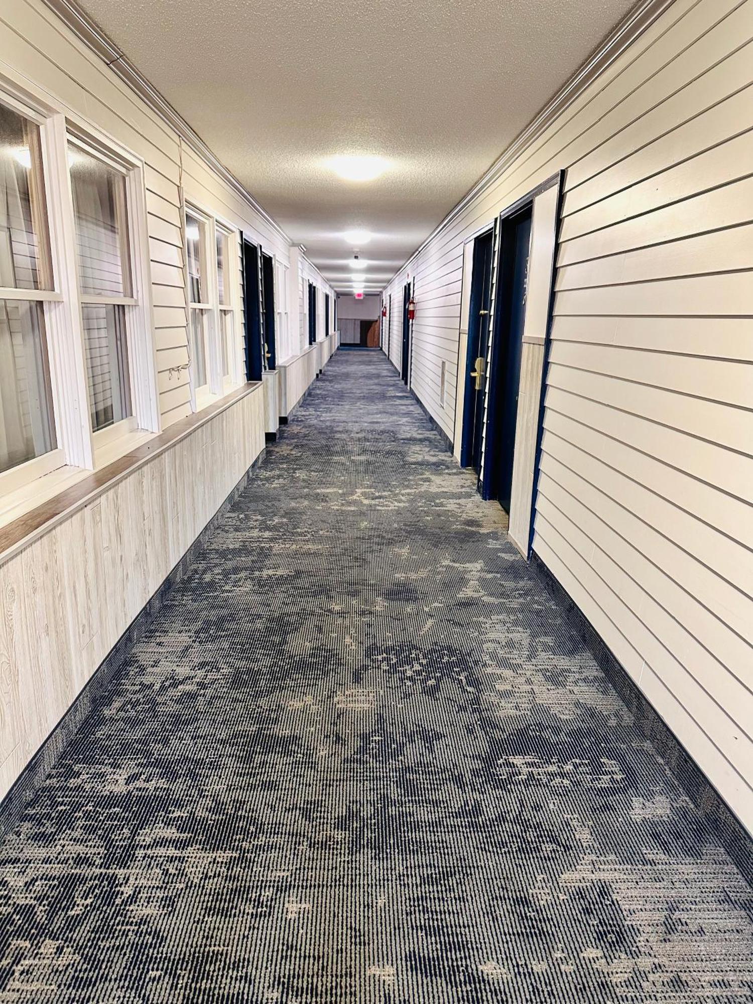 Regency Inn Hudson Eksteriør billede